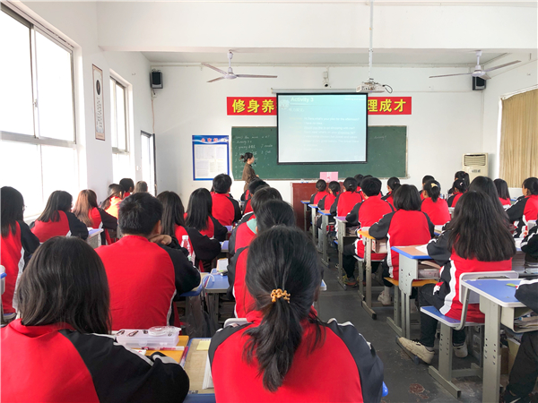 常德德才科技職業(yè)學(xué)校,常德招生就業(yè),電子商務(wù)專(zhuān)業(yè)學(xué)校,專(zhuān)業(yè)學(xué)校報(bào)考哪里好